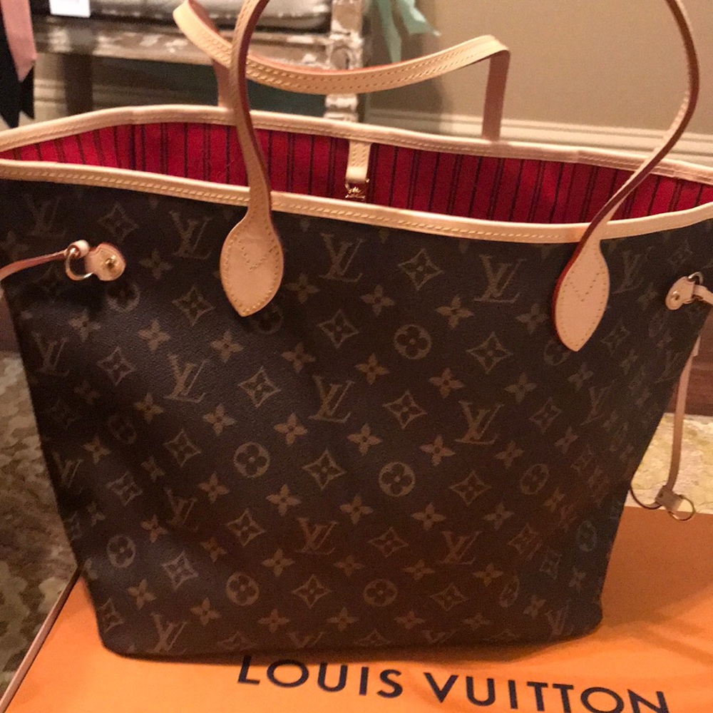 Louis Vuitton Neverfull mm